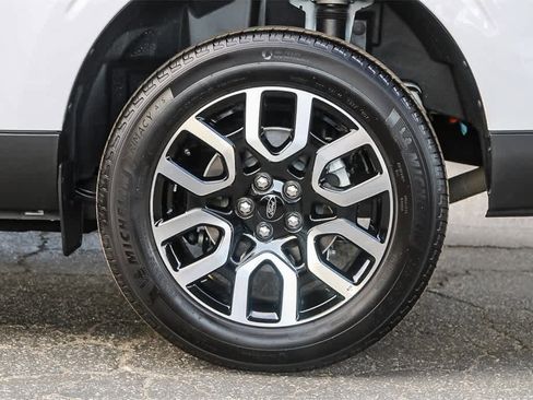 Used 2024 Ford Maverick Lariat w/ 4K Tow Package image 10