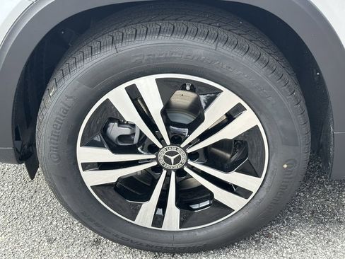 New 2026 Mercedes-Benz GLB 250 4MATIC image 13