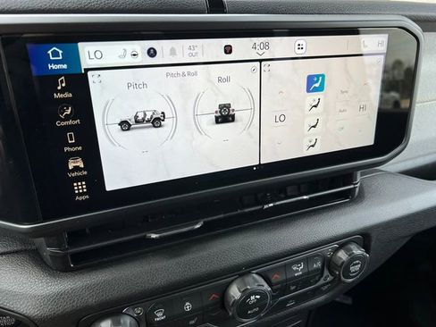 New 2026 Jeep Wrangler Sport S image 19