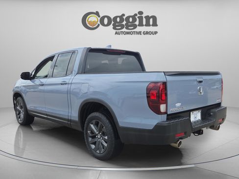 Used 2023 Honda Ridgeline Sport image 3