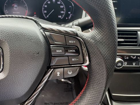 Used 2019 Honda Accord Sport image 30