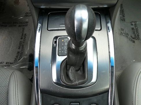 Used 2011 INFINITI G25 x AWD/4WD image 17