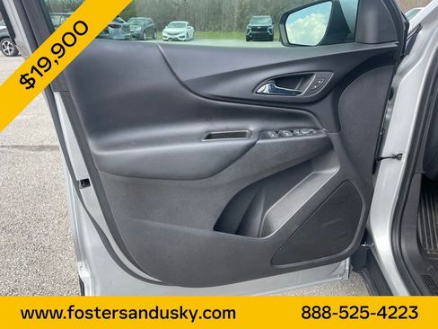 Used 2018 Chevrolet Equinox LT image 14