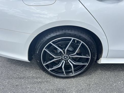 Used 2022 Mercedes-Benz E 450 4MATIC Sedan image 12