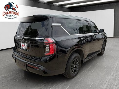 Used 2025 Nissan Armada SV RWD image 5