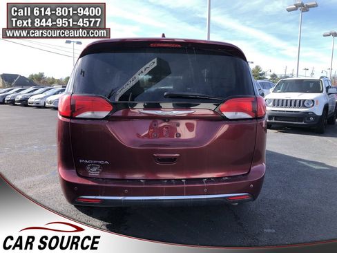 Used 2018 Chrysler Pacifica Touring-L Plus w/ Advanced Safetytec Group image 6