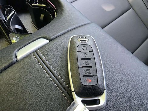 Used 2025 Nissan Murano SL image 20