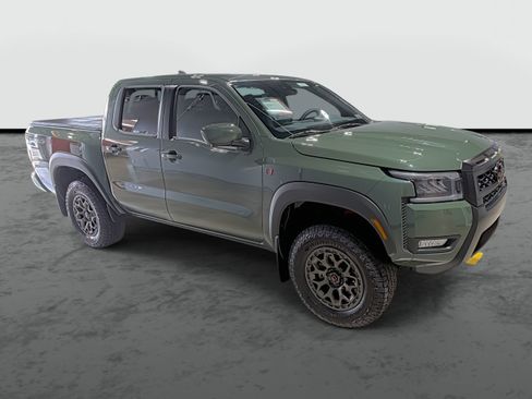New 2026 Nissan Frontier PRO-4X w/ Pro-4x Convenience Package AWD/4WD image 5