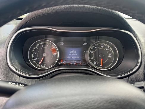 Used 2021 Jeep Cherokee Limited AWD/4WD image 14