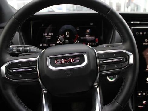 Used 2026 GMC Terrain Elevation w/ Technology Package II AWD/4WD image 10