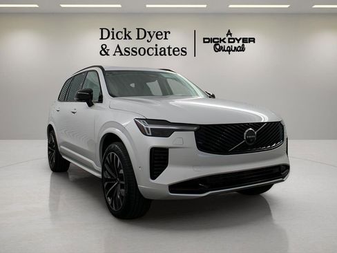 New 2026 Volvo XC90 B6 Ultra w/ Protection Package Premier image 1