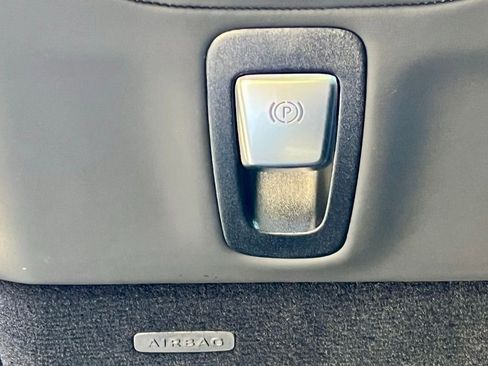 Certified 2023 Mercedes-Benz G 63 AMG 4MATIC image 61