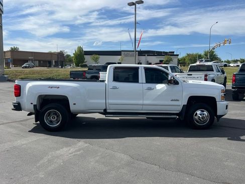 Used 2017 Chevrolet Silverado 3500 High Country w/ Duramax Plus Package AWD/4WD image 7