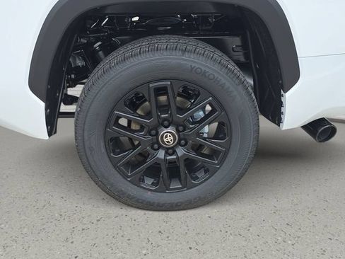 New 2026 Toyota Tundra SR5 RWD image 32