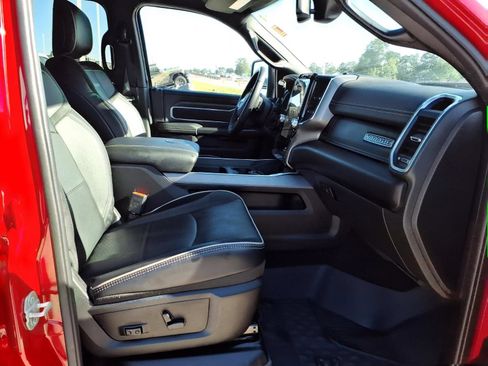 Used 2024 RAM 2500 Laramie w/ Night Edition AWD/4WD image 19