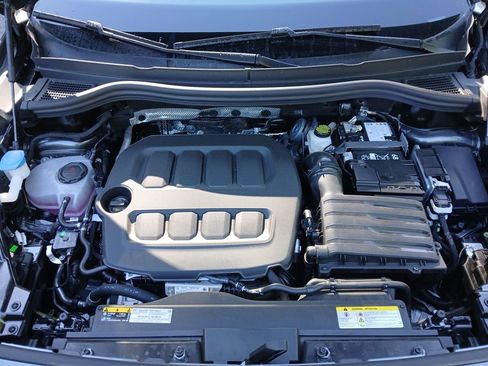 New 2026 Volkswagen Tiguan SE R-Line AWD/4WD image 21