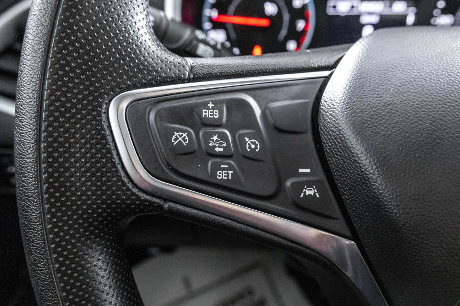 Used 2024 Chevrolet Malibu LT FWD image 25