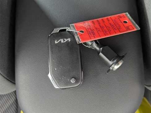 New 2026 Kia Seltos LX image 25