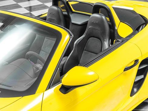 Used 2018 Porsche 718 Boxster GTS RWD image 36
