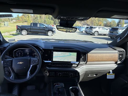 New 2026 Chevrolet Silverado 1500 High Country w/ Technology Package AWD/4WD image 82