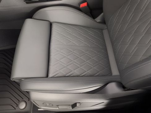 New 2026 Audi SQ5 Premium Plus AWD/4WD image 16
