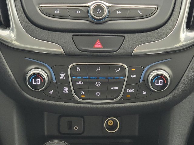 Used 2018 Chevrolet Equinox LT FWD image 23