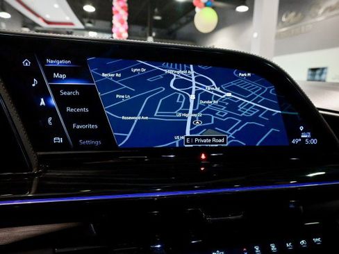 Used 2023 Cadillac Escalade V w/ LPO, ONYX Package image 43