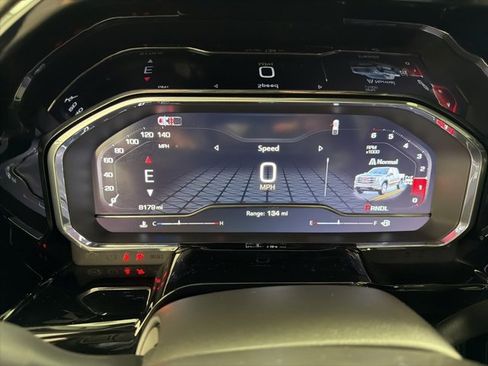 Used 2025 GMC Sierra 1500 Elevation image 34