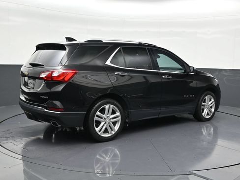 Used 2019 Chevrolet Equinox Premier FWD image 5