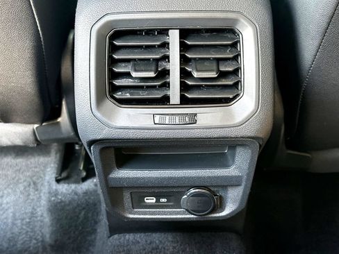 Used 2024 Volkswagen Tiguan Wolfsburg Edition FWD image 29