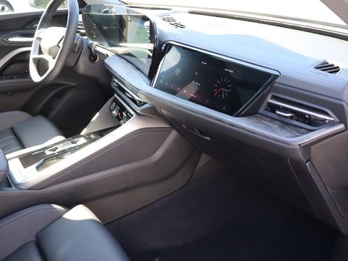 Used 2025 Audi Q5 Prestige AWD/4WD image 23