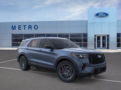 New 2026 Ford Explorer ST w/ Sun And Sound Package