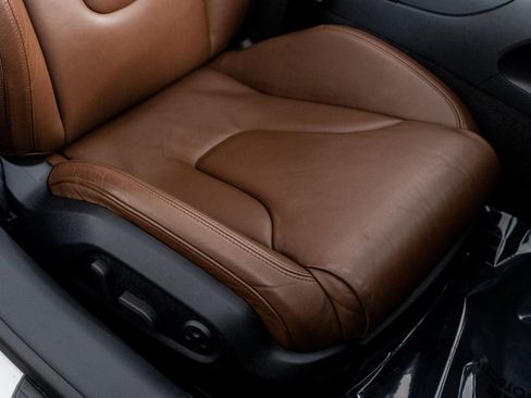 Used 2011 Audi R8 V8 image 30