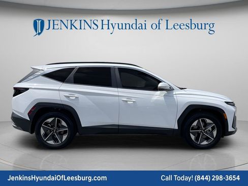 New 2025 Hyundai Tucson SEL FWD image 3