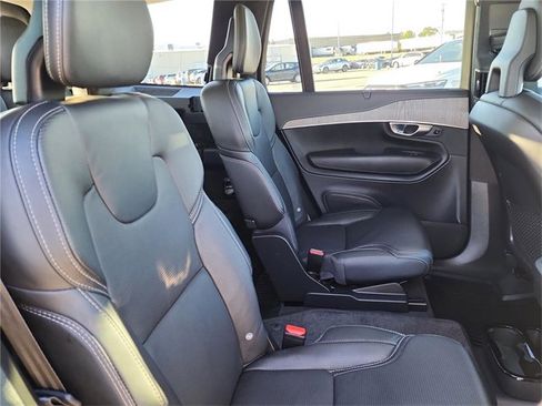 Used 2021 Volvo XC90 T6 Inscription image 28