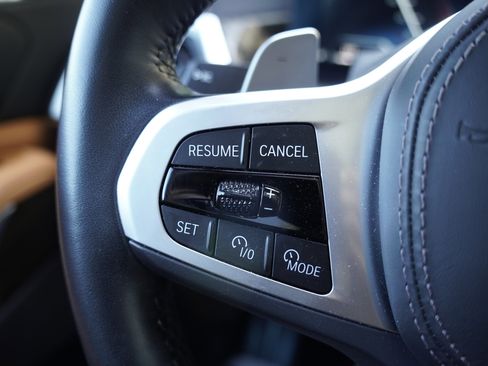 Used 2024 BMW X5 sDrive40i w/ M Sport Package RWD image 18