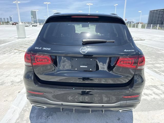 Used 2022 Mercedes-Benz GLC 300 4MATIC image 24