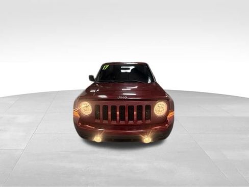 Used 2017 Jeep Patriot Sport w/ Power Value Group AWD/4WD image 3