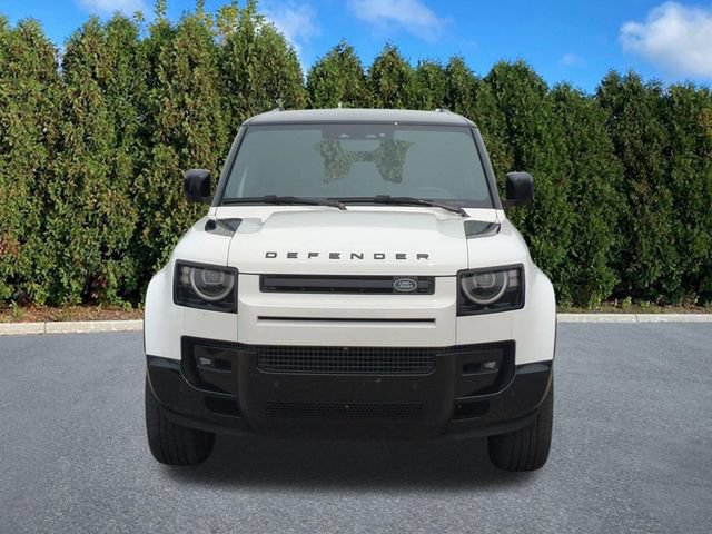 Used 2026 Land Rover Defender 110 X-Dynamic SE AWD/4WD image 2