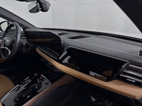 Certified 2025 Audi A5 2.0T Premium w/ Convenience Package image 27