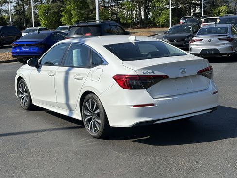 Used 2023 Honda Civic LX image 9