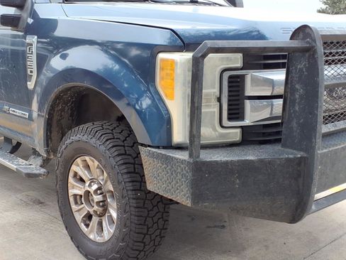 Used 2017 Ford F350 XLT w/ XLT Value Package AWD/4WD image 4