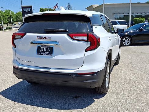Certified 2023 GMC Terrain SLE FWD image 8