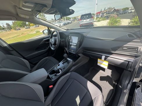 Used 2025 Subaru Impreza 2.0i image 27