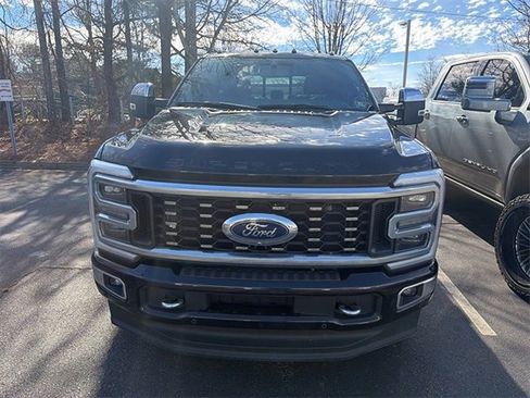 Used 2023 Ford F350 Platinum image 22
