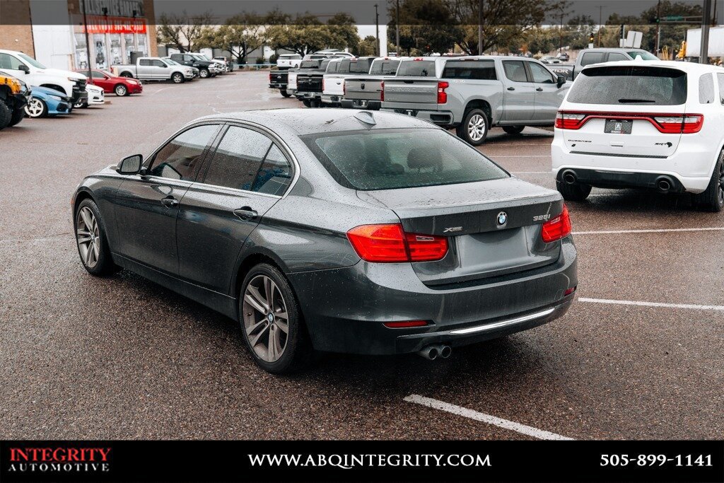 Used 2013 BMW 328i xDrive Sedan AWD/4WD image 16