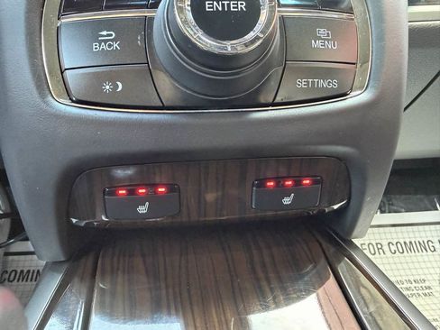 Used 2016 Acura RLX w/ Technology Package FWD image 19