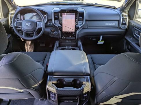New 2026 RAM 1500 Big Horn AWD/4WD image 14
