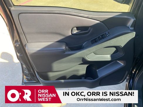 Used 2022 Nissan Frontier S w/ Technology Package image 12