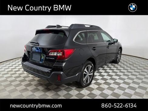 Used 2019 Subaru Outback 2.5i Limited AWD/4WD image 7